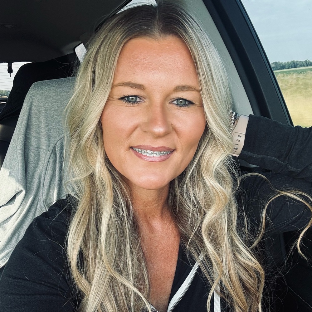 Meet your Posher, Melissa